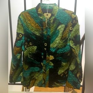 Tan Jay Zip up jacket with mandarin collar size 14. Brand new with tags not worn